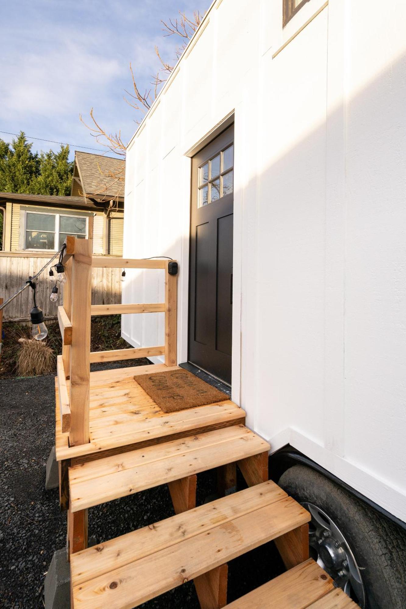 Collection - The Graffiti Alley Tiny House - Food, Art & Beer * Portland